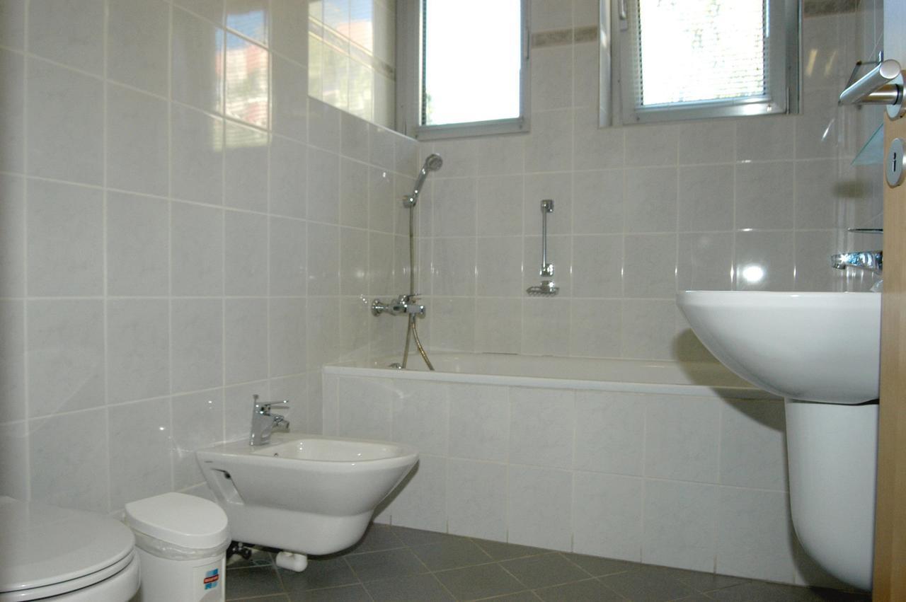 Kek Hold Hotel Marcali Exteriör bild